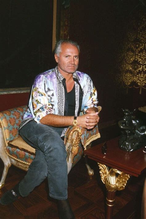 versace age when he died|why was gianni versace assassinated.